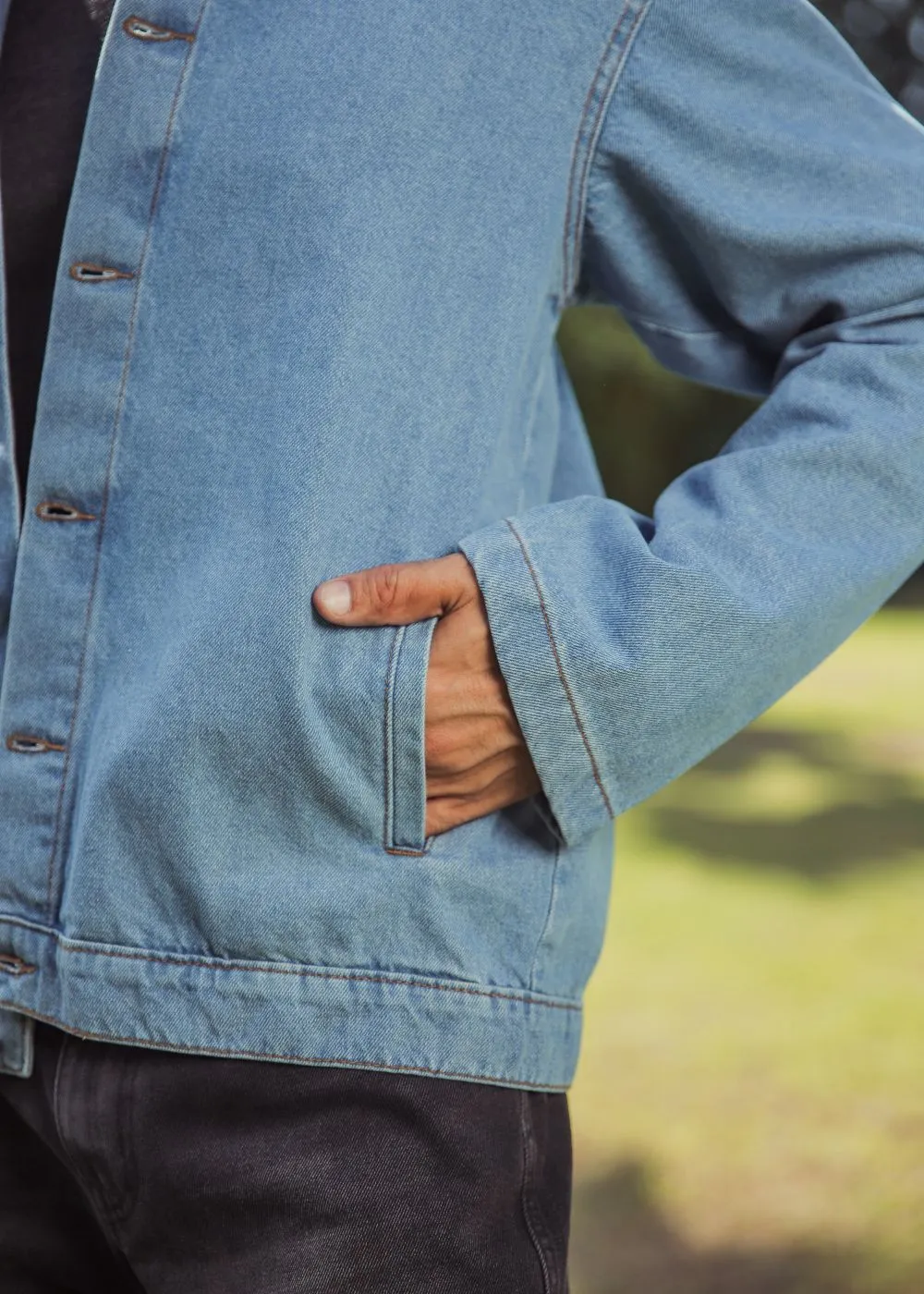 Classic L.Blue Shacket & Black Vertex Jeans Look