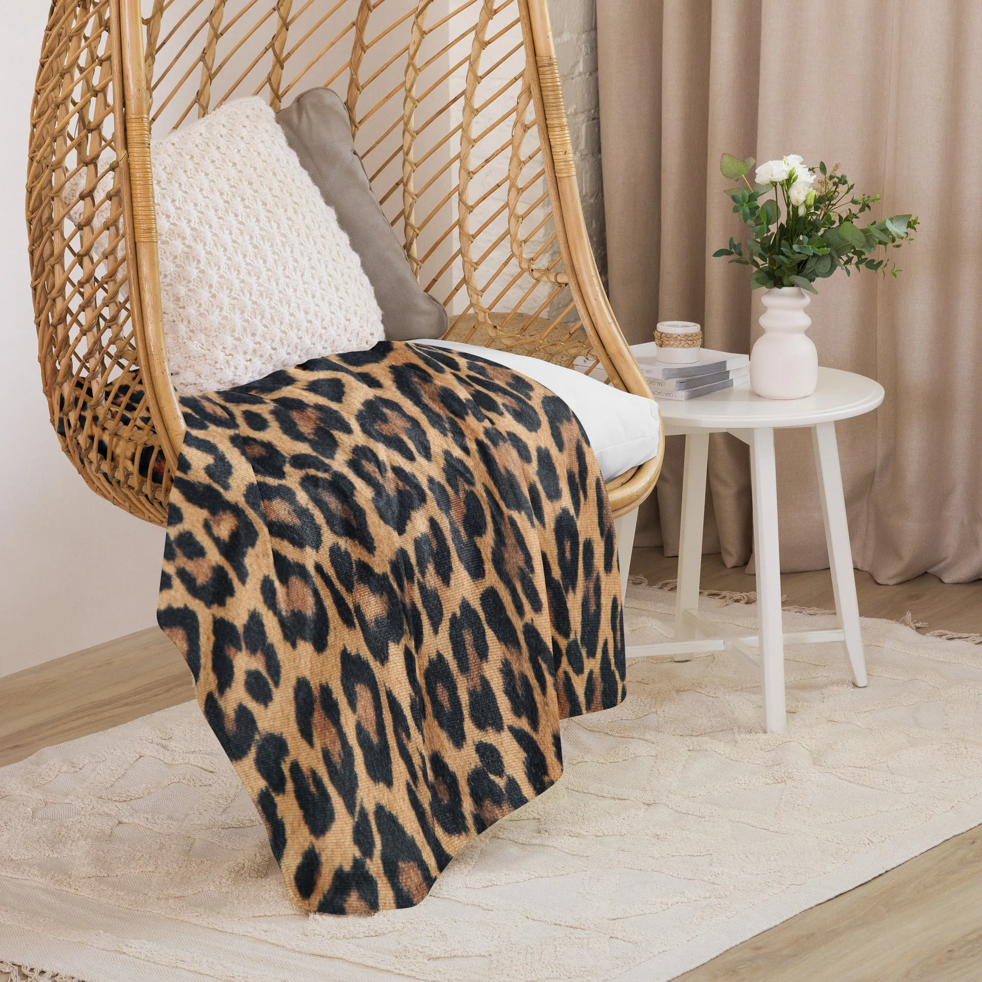 Luxe Leopard Sherpa blanket www.lioness-love.com